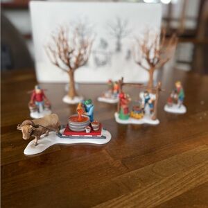 Department 56 Tapping the Maples